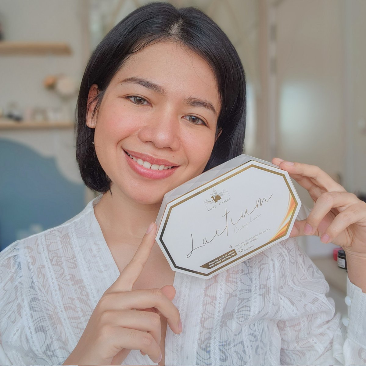 ChaliReviews's tweet image. ป้ายยาหนึ่งในวิตมินเสริมที่กินอยู่แล้วชอบมากกก #Lactium Complex วิตามินผิวสวย✨️ จากน้ำนมหยดแรก ตัวช่วยบูทส์ผิวใส ทานวันละ 2 แคปซูล หลังทานผิวละเอียดขึ้น พวกรอยสิวดีขึ้นมากๆ เลิฟมาก ❤️ ต้องไปตำ #ใช้ดีบอกต่อ