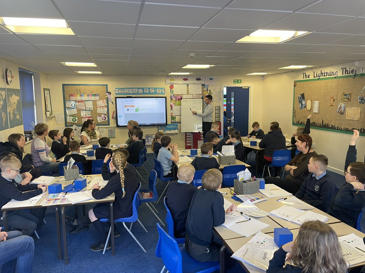GrangeValley1's tweet photo. We have lots of familiar faces in our classrooms this morning! Our maths morning is going fantastically well. Parents and carers are enjoying a maths lesson and are finding out how we teach maths at Grange Valley! ββοΈβπ° #StaninAction #maths https://t.co/C40EyVMZO5
