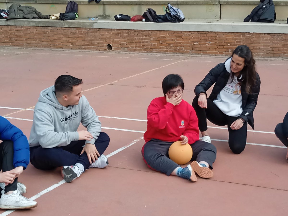EAEHD Guadalajara tweet media