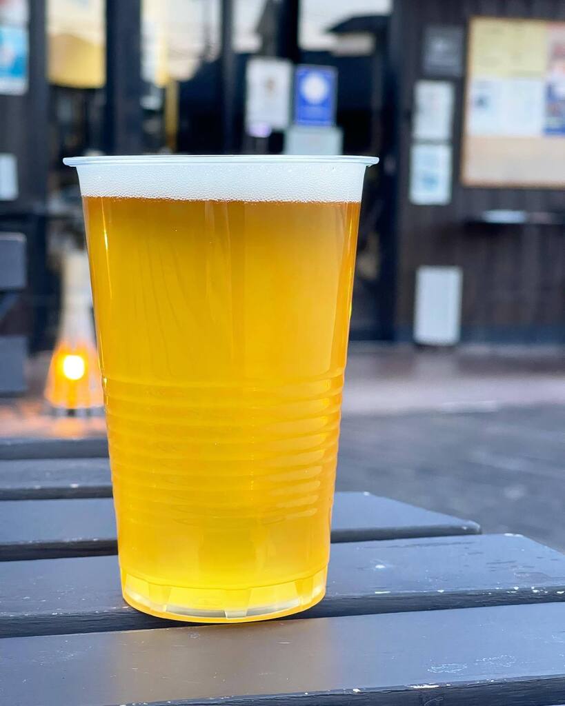 BlueRibbonPub's tweet photo. New beer alert! Yuzon yuzu saison by @octonebrewing_minakami 🍋🍻 https://t.co/yCqHF9APkl