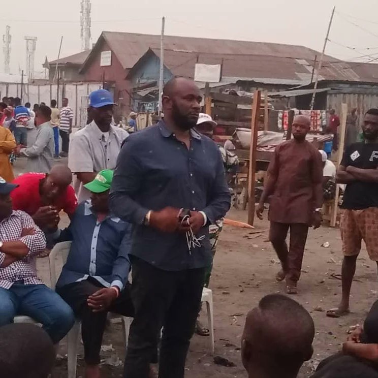 GbayiMedia's tweet photo. Visit to our muslim brothers and sisters. 

Vote Prince Segun Gbayi for House of Representatives, Lagos Mainland Constituency.

#gbayi 
#pdp 
#inec 
#election 
#nigeria 
#lagosmainland 
#lagos 
#powertothepeople 
#rally 
#electionda https://t.co/cXi0f7hAzg