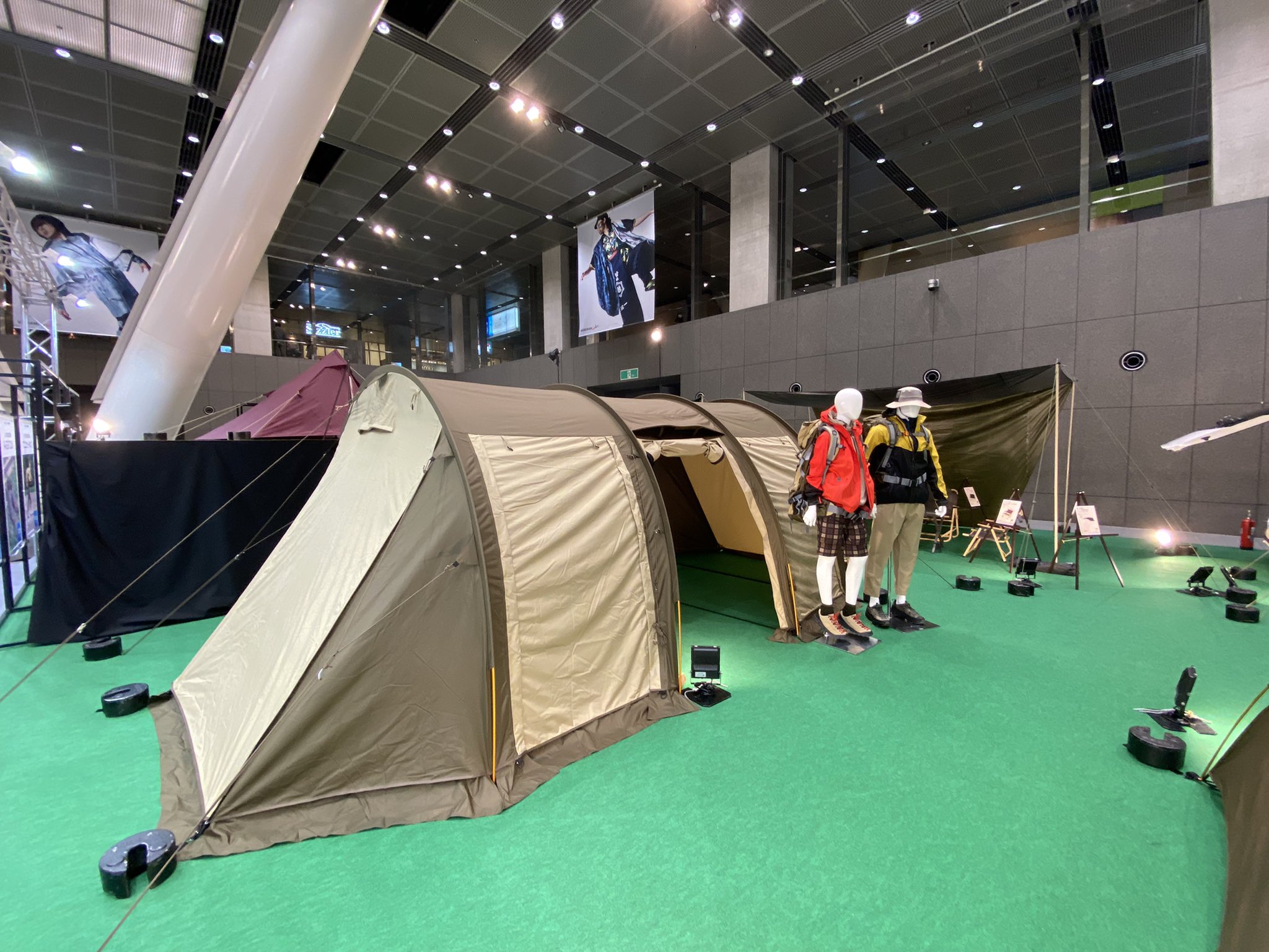 トンネルテント イナレムギアシェルター1（ワークマン）