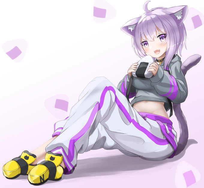 もぐもぐ🎂🍙
 #絵かゆ 