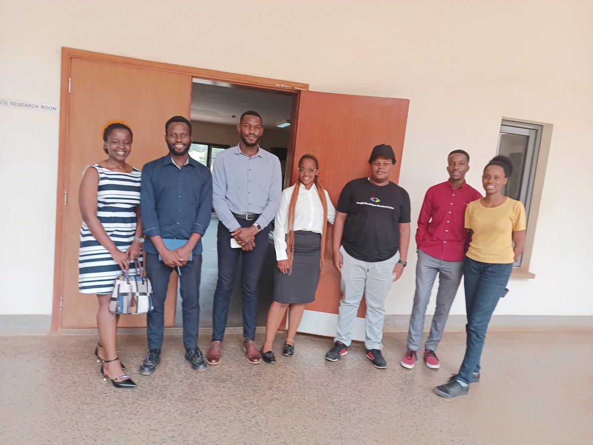 nekesa95's tweet photo. Great conversations with some of the Google developers students club at UCU @UCUacademics about using technology to solve problems in our community. 

Had the honor of interacting with young brilliant inspiring minds ready to take on the world. https://t.co/cpSSPVULIY