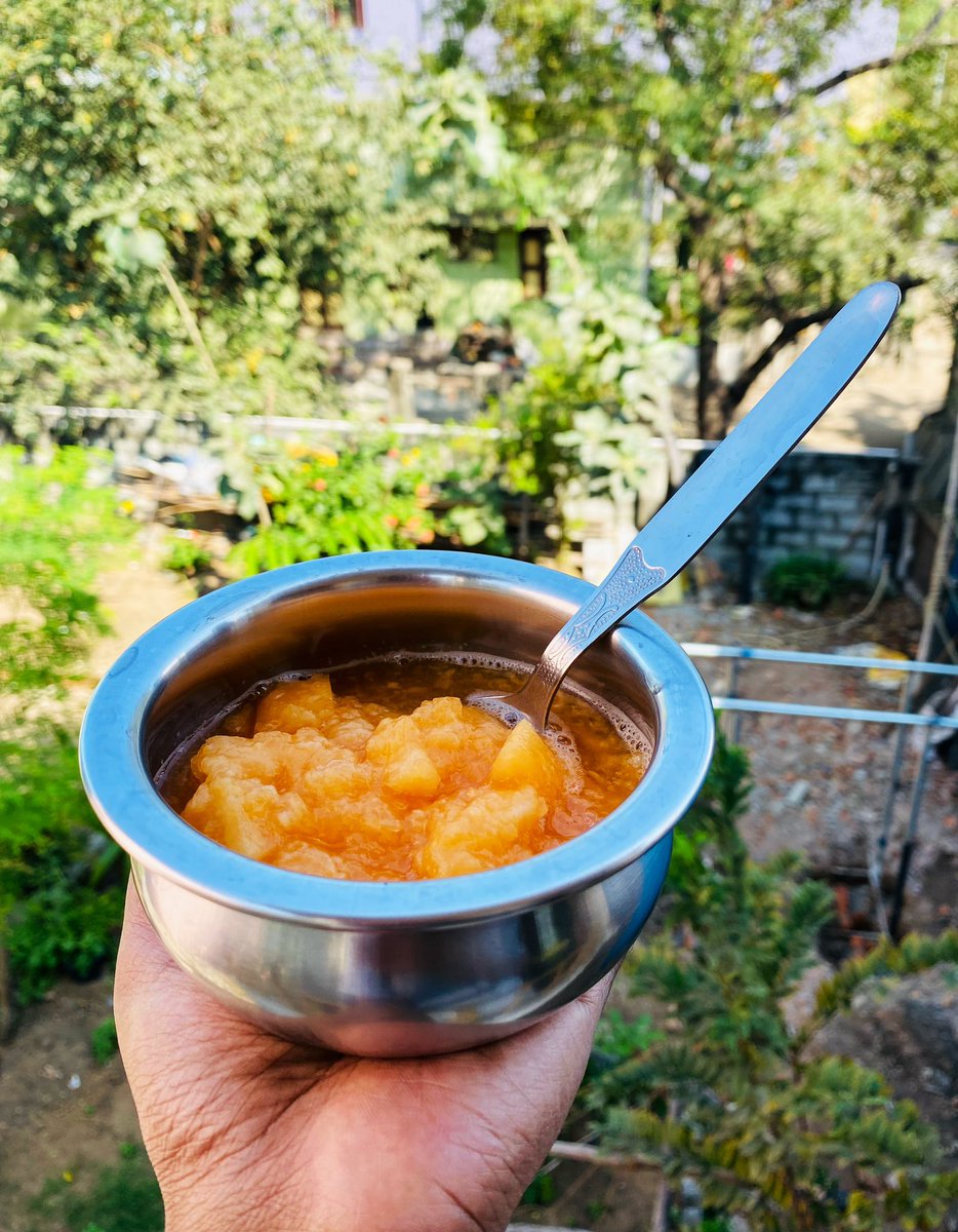priyaganesan02's tweet photo. Melon of the Day !
#muskmelon
#WhyILoveSummer β₯οΈ https://t.co/Y822Nnylfm
