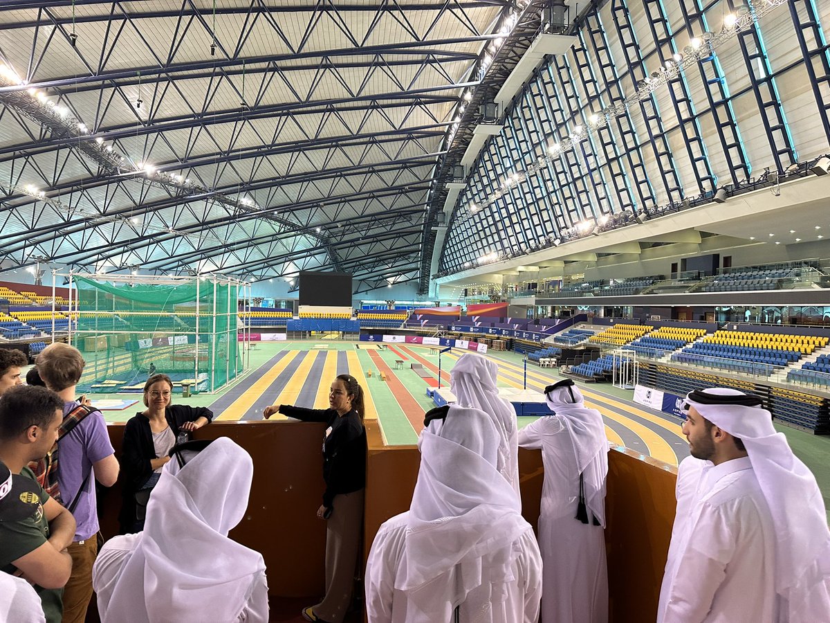 Danyel_Reiche's tweet photo. Tremendously enjoyed visiting today @Aspire_Academy with my #IPOL327 students @GUQatar together with Prof Natalie Koch‘s class from @UniHeidelberg and yesterday���s merged class with the students from Germany and Qatar, discussing the legacy of #QatarWorldCup2022 https://t.co/7a4dtWu9NS