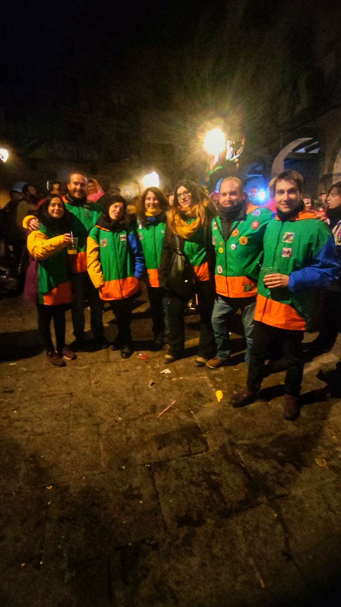JSendarrubias's tweet photo. Xim Pum ‼️
L'any que ve Hi tornem 😉
#CarnavalSolsona2023
#CarnavalSolsona23
#CarnavalSolsona
#Solsona
#Carnaval https://t.co/G0T7QbPSx6