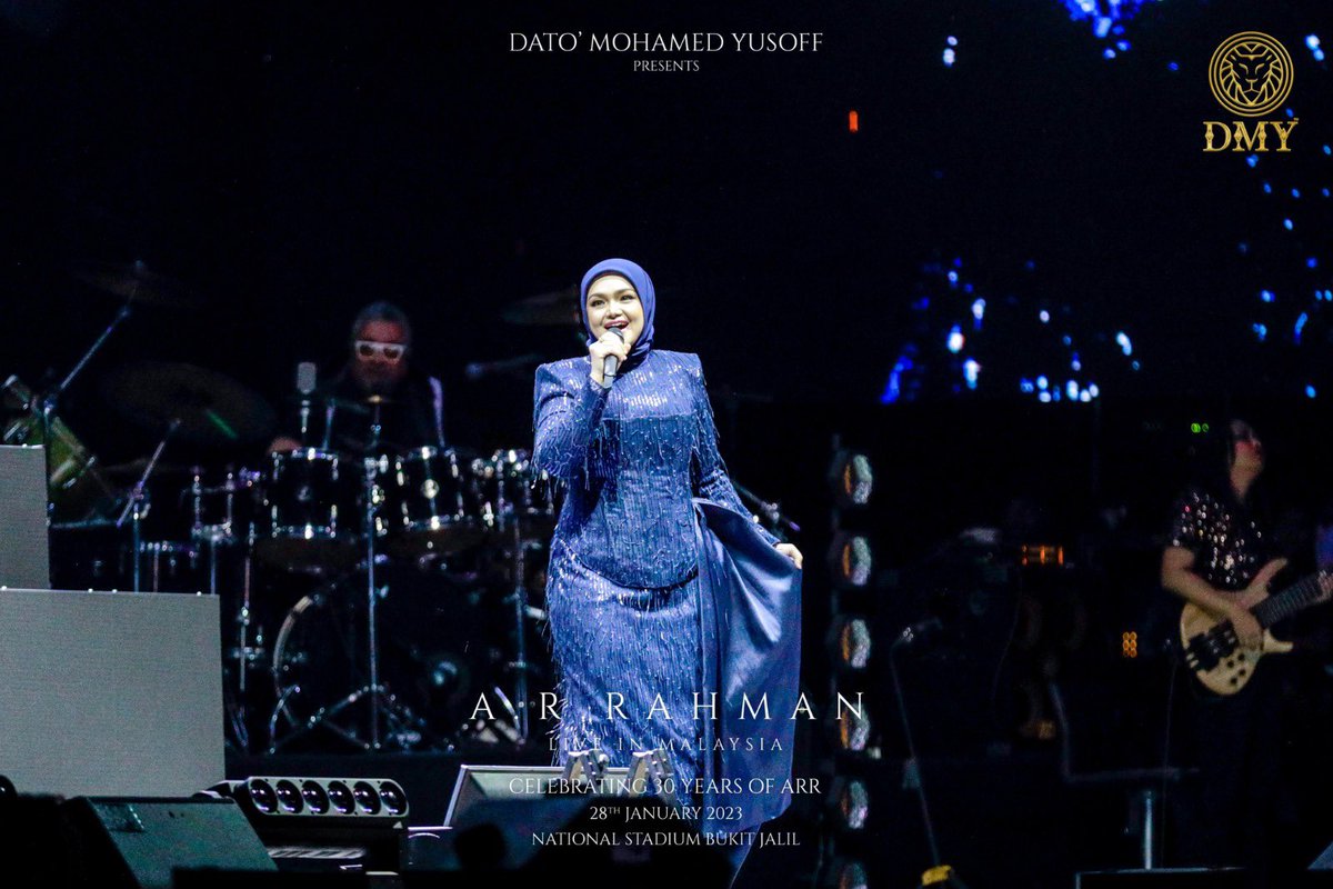 dmycreationoffl's tweet photo. ๐ฒ๐พ๐ถ #SitiNurHaliza
๐.๐ฅ.๐ฅ๐๐๐ ๐๐ก
๐๐๐ฉ๐ ๐๐ก ๐ ๐๐๐๐ฌ๐ฆ๐๐ - ๐ฎ๐ฌ๐ฎ๐ฏ
๐ฆ๐๐๐ฅ๐๐ง ๐ข๐ ๐ฆ๐จ๐๐๐๐ฆ๐ฆ
@arrahman
#ARRforDMY #ARRLiveInMalaysia #DMY #DMYConcert https://t.co/qhxTRUG5wN