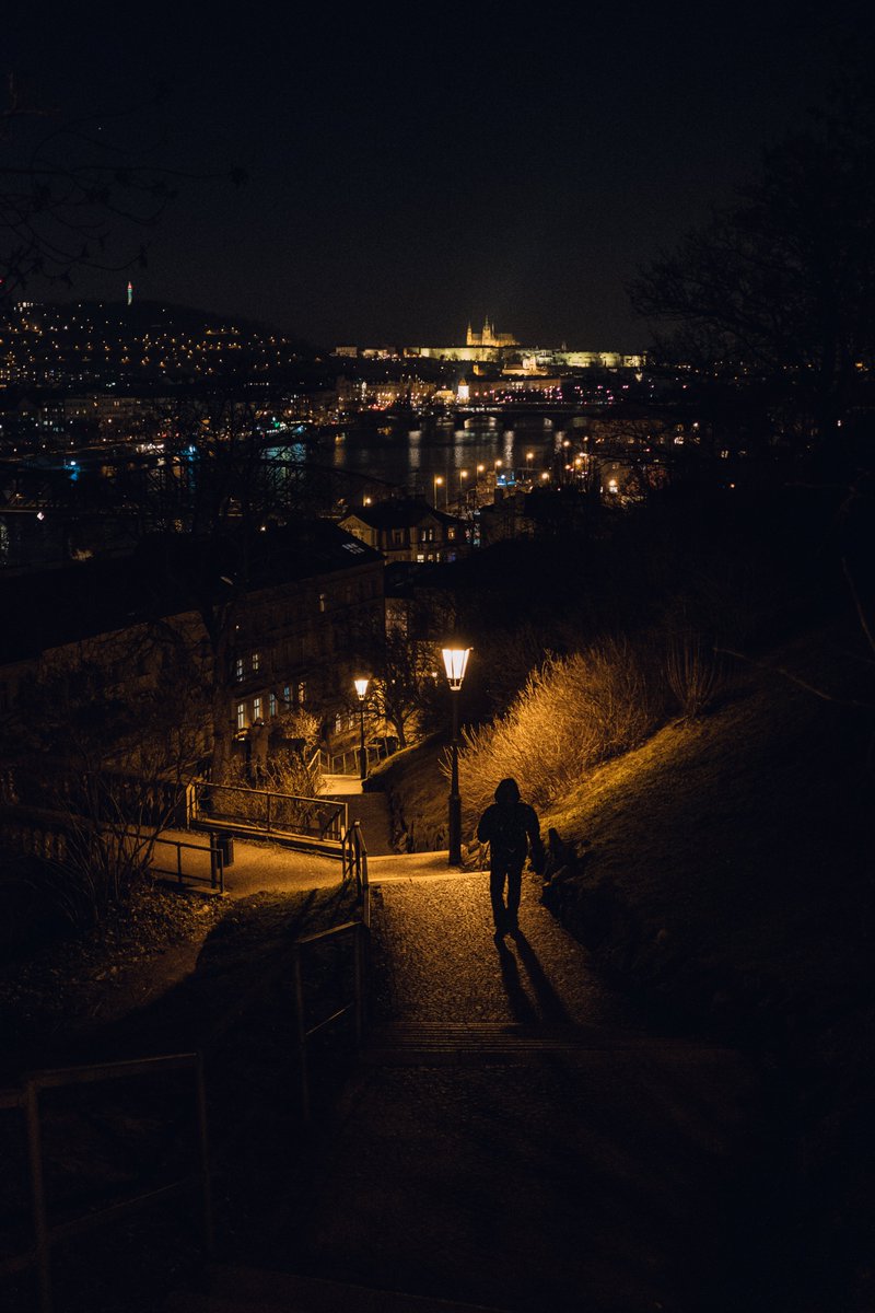 The city at hand. 🌃

#NightPhotography  #nightstreetphotography #streetstory #cityscape #Prague #fujifilm_xseries #fujixpro #streetdreamsmag