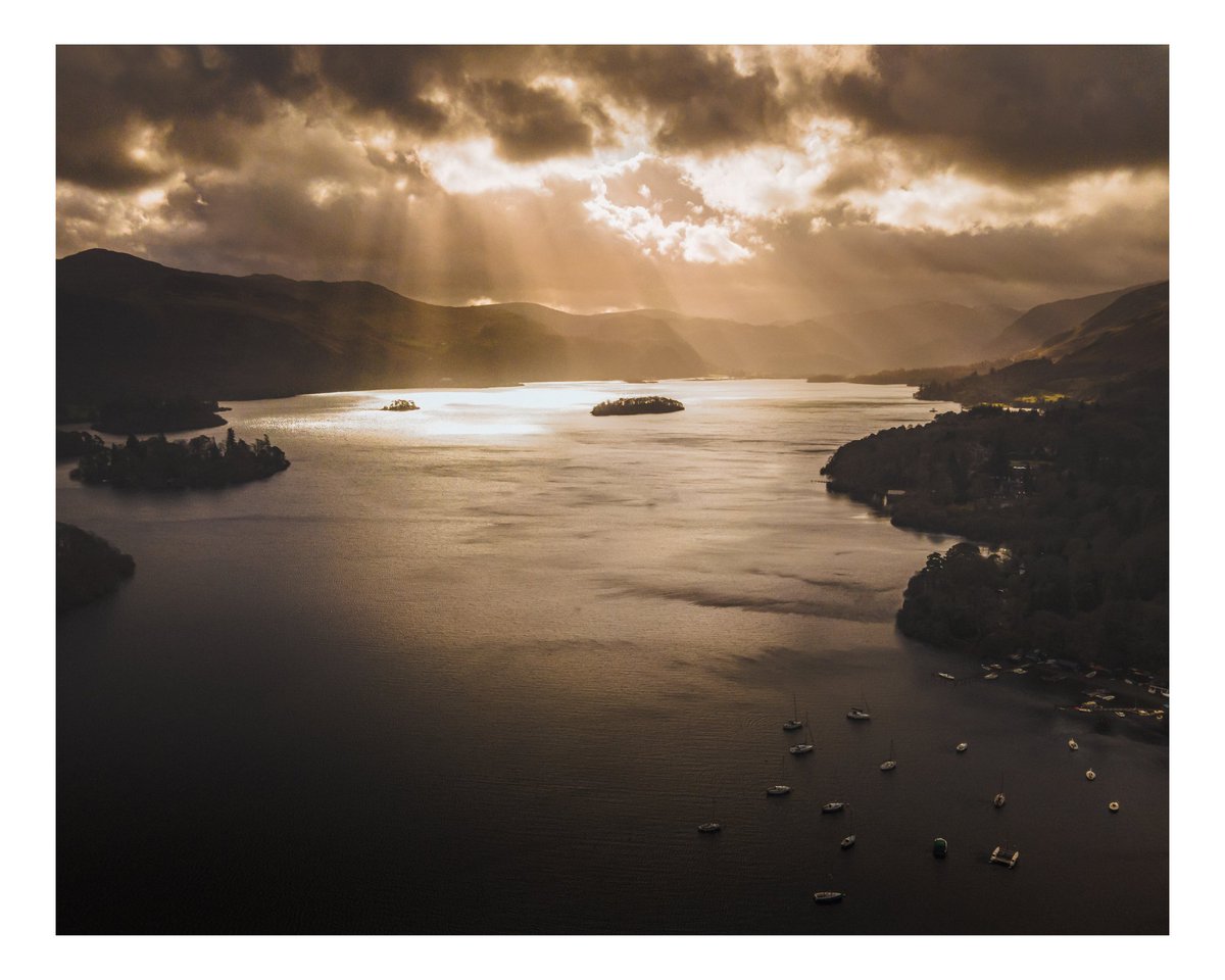 8ench_87's tweet photo. GM 

#LakeDistrict #DJI #TheLakesCollective #AerialPhotography #B_C_Photography https://t.co/CSoLidK3tK