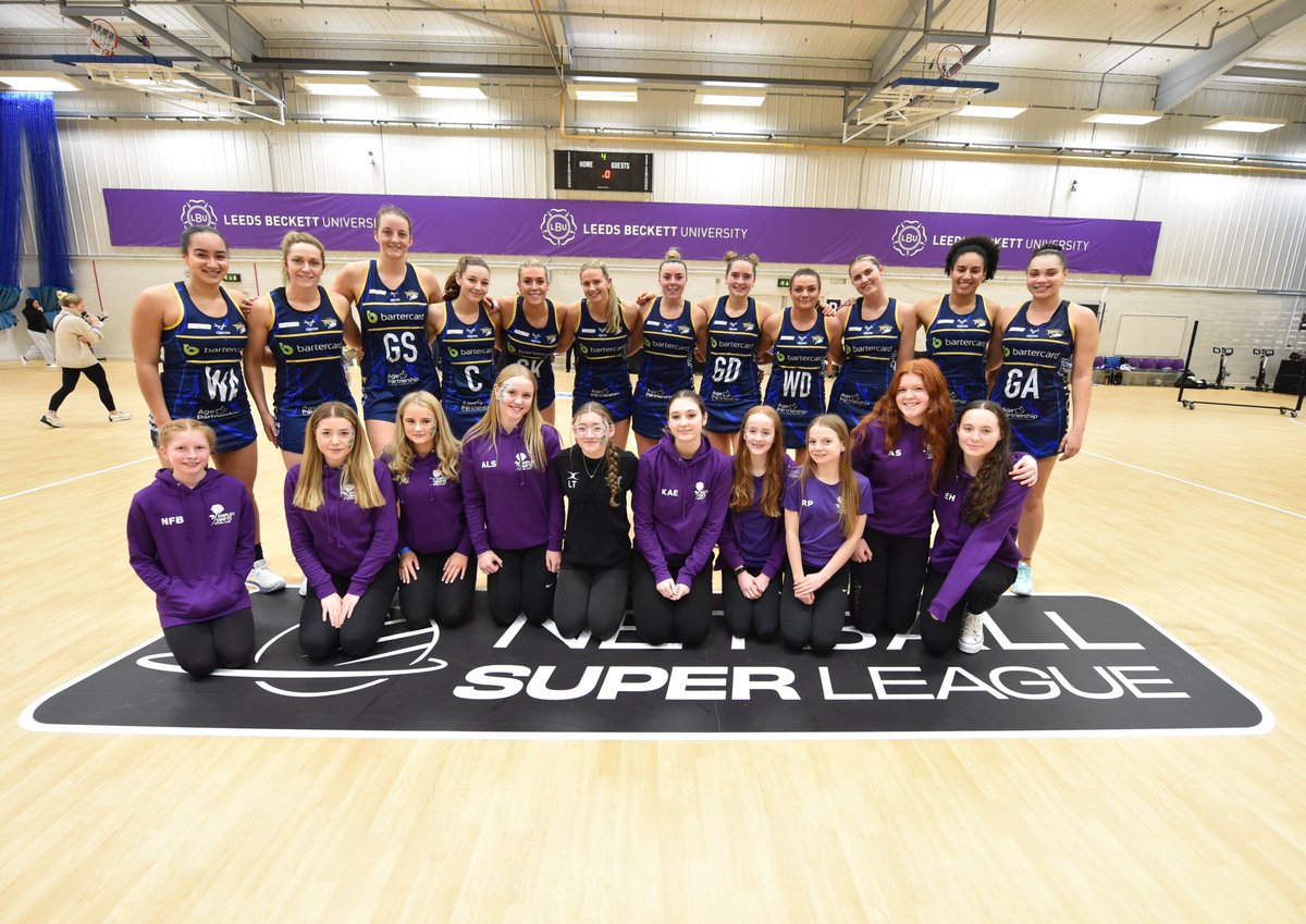 🙌Thank you to <a href="/shipleyswiftsnc/">Shipley Swifts NC</a> for forming the guard of honour to welcome our team onto the court at our last home game &amp; to Lois Turner for delivering the match ball.

Find out more about future opportunities to be part of our match day experience
➡️therhinos.co.uk/2023/01/30/be-…