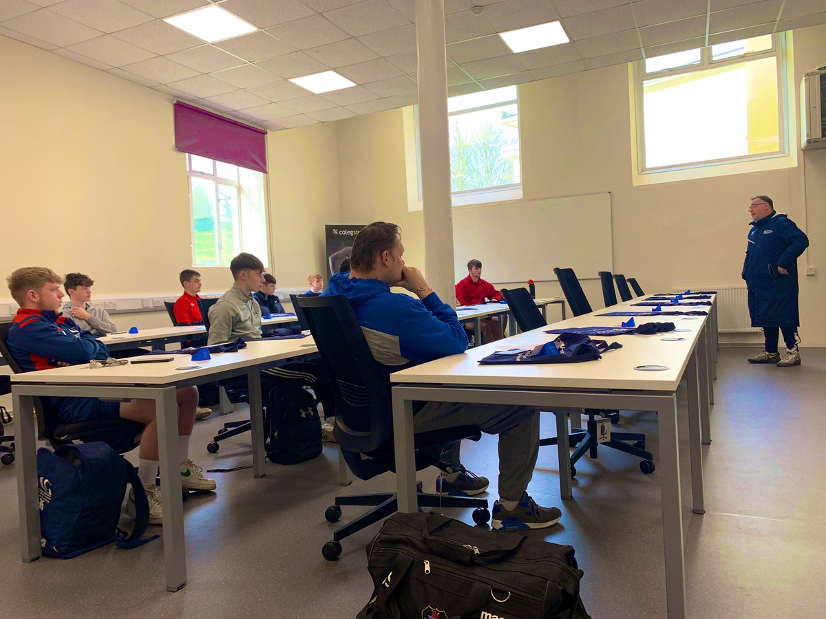 Academy_of_Sport_UWTSD (@academy_uwtsd) on Twitter photo UWTSD ACADEMY OF SPORT | Football Academy ⚽️
👤Gwych cael #Myfyrwyr potensial yn ystod yr wythnos ddiwethaf hon i weld darpariaeth yn <a href="/drindoddewisant/">Drindod Dewi Sant</a>
🔴Great to have <a href="/LlanelliReds/">Llanelli Town AFC</a> and potential #Students in this last week to see provision at <a href="/UWTSD/">University of Wales Trinity Saint David</a>
📩 csg.jgarcia@uwtsd.ac.uk UWTSD ACADEMY OF SPORT | Football Academy ⚽️
👤Gwych cael #Myfyrwyr potensial yn ystod yr wythnos ddiwethaf hon i weld darpariaeth yn <a href="/drindoddewisant/">Drindod Dewi Sant</a>
🔴Great to have <a href="/LlanelliReds/">Llanelli Town AFC</a> and potential #Students in this last week to see provision at <a href="/UWTSD/">University of Wales Trinity Saint David</a>
📩 csg.jgarcia@uwtsd.ac.uk