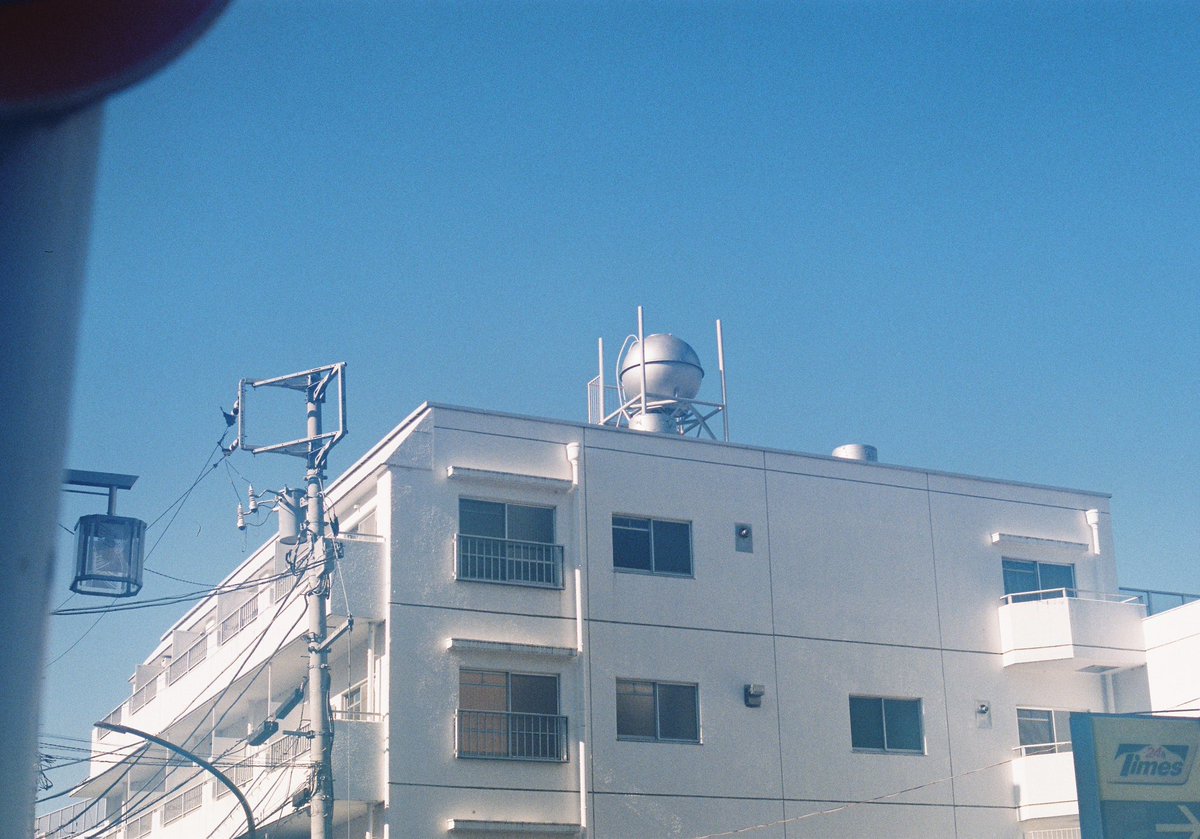 ZZZ_zkym's tweet photo. 誰かの生活があるところ。

#filmphotography 
#Canonal1
#フィルムカメラ https://t.co/bmcsfABvR3