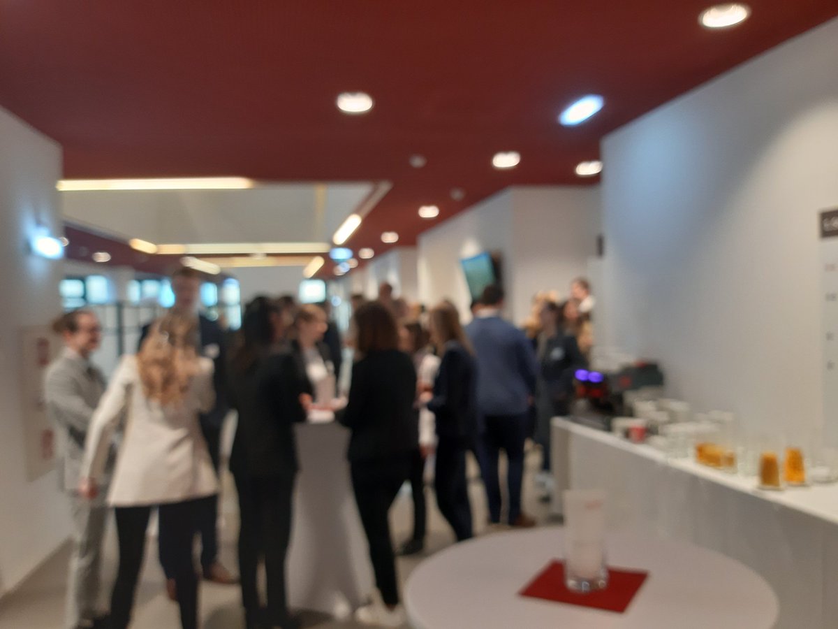 Die 4. IPR-Nachwuchstagung startet! Mehr als 100 Teilnehmende in Präsenz dabei, um über die Achtung des Fremden im IPR zu diskutieren!  #YoungPIL23 #IPRNachwuchs <a href="/IPR_Nachwuchs/">German Conference for Young PIL Scholars</a> <a href="/FreudSfu/">Sigmund Freud PrivatUniversität Wien</a> <a href="/UniGraz/">Uni Graz/University of Graz</a>