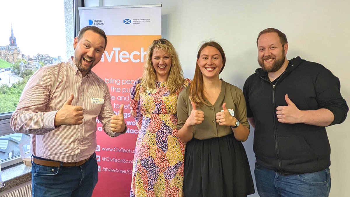 EntrepScot's tweet photo. This month, we were delighted to attend @CivTechScotland Demo Day, where we watched @veryconnect's pitch for our challenge 'How can tech help people self-organize and build connections?' - Catch up on the pitch and other inspiring solutions: https://t.co/uUzGe5vChM https://t.co/BD1hheRe9U
