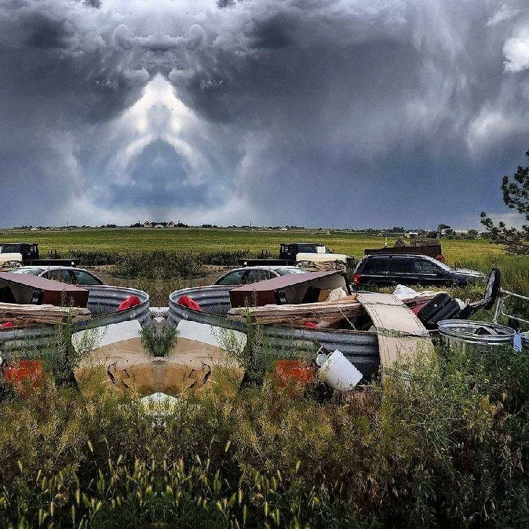 fractalangels's tweet photo. Here are some of my star friends , manifesting during a rainstorm in Colorado. The first picture is as always original. The next are mirrored, showing multiple angelic beings in this cloud front #ufotwitter #uap #cloudbeings #skywatch #ufo #galacticfederation #alien #5d https://t.co/ujkwF4xumP