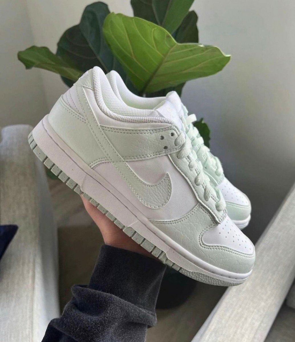 CaminoTV's tweet photo. La Dunk Low "Mint Green" 🧊

Lien https://t.co/tBCou3Znkk https://t.co/TwjfMnK10T