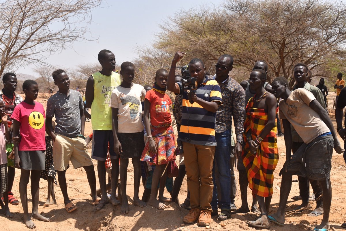 StellaToto's tweet photo. Turkana County has invested in a deep seeker machine to support registered artisanal mining groups in their activities. The machine works within a depth of 40 meters and range of 1000meters. Together we achieve better https://t.co/FGj8biym64