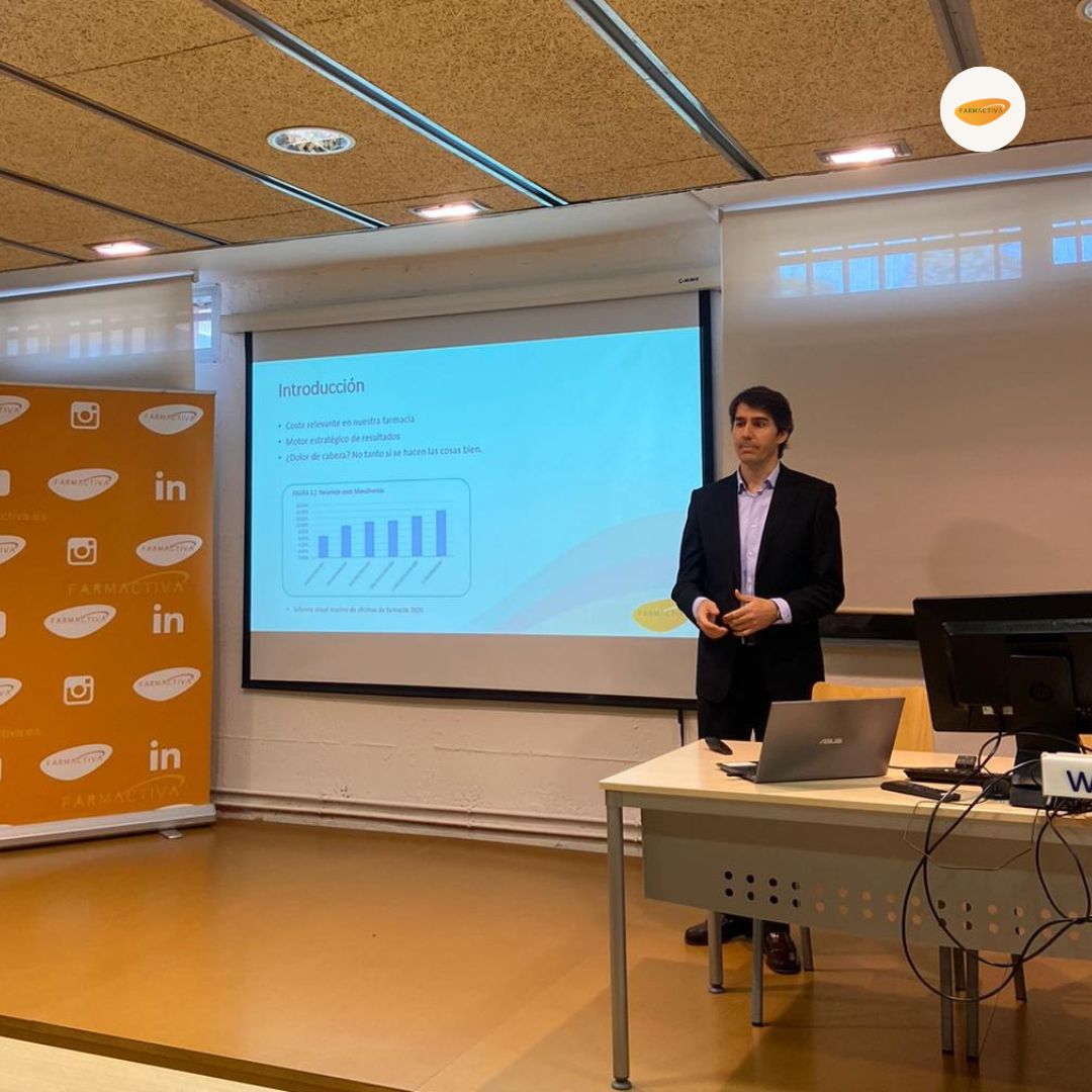 Farmactiva's tweet photo. Ayer repetimos nuestra 𝗳𝗼𝗿𝗺𝗮𝗰𝗶𝗼́𝗻 𝗽𝗿𝗲𝘀𝗲𝗻𝗰𝗶𝗮𝗹 sobre 𝗹𝗮 𝗼𝗽𝘁𝗶𝗺𝗶𝘇𝗮𝗰𝗶𝗼́𝗻 𝗱𝗲 𝗹𝗮 𝗴𝗲𝘀𝘁𝗶𝗼́𝗻 𝗱𝗲 𝗿𝗲𝗰𝘂𝗿𝘀𝗼𝘀 𝘆 𝗹𝗮 𝗴𝗲𝘀𝘁𝗶𝗼́𝗻 𝗱𝗲 𝗲𝗾𝘂𝗶𝗽𝗼𝘀 𝗲𝗻 𝗹𝗮 𝗳𝗮𝗿𝗺𝗮𝗰𝗶𝗮 a cargo de @EsteveGenar y @GrieraDavid en el @ceeilleida! 🙌🏽 https://t.co/cQCpbeENmE