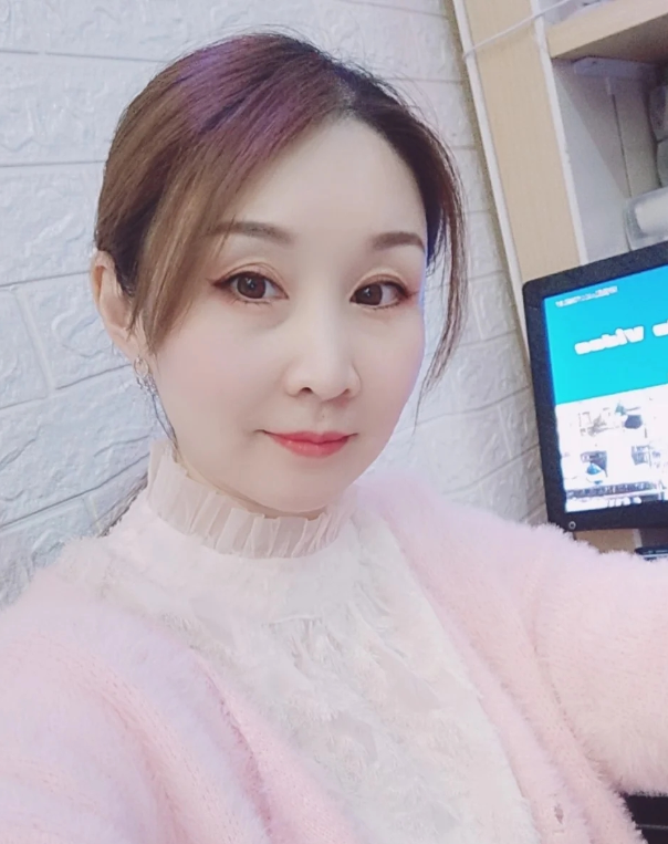 Garm8O's tweet photo. 男人害怕寂寞，女人害怕孤独，当寂寞遇上孤独，全都是满足，谈什么情？说什么爱？来吧咋们合作愉快，私信就有故事呦 https://t.co/HLIYpKONBa