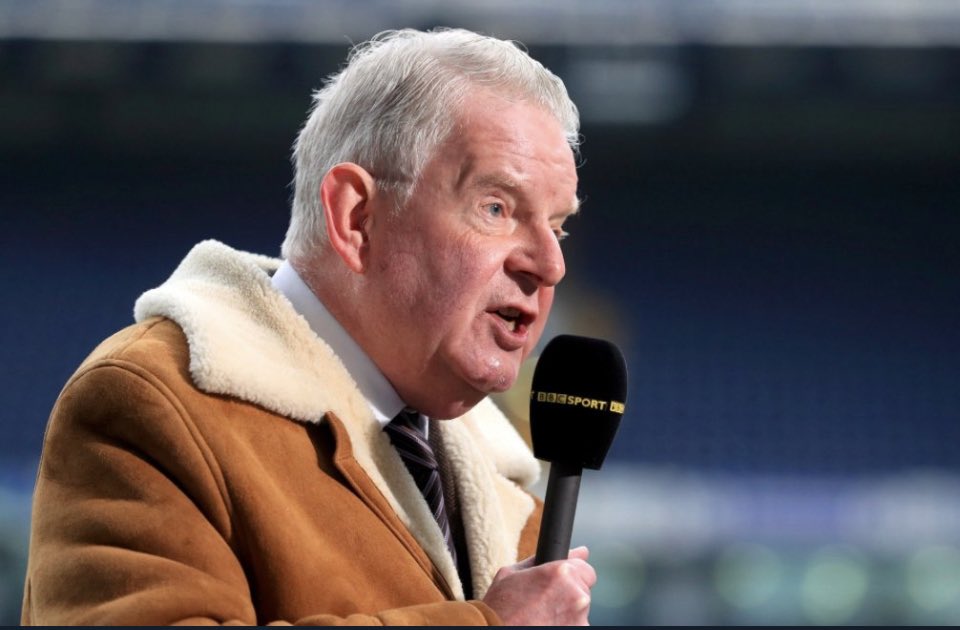 Carra23's tweet image. RIP John Motson 💔
An absolute Legend of the game.
So many of us grew up listening to this man describe the action &amp;amp; goals on MOTD &amp;amp; cup finals. Sad loss.
🎙️ ⚽️