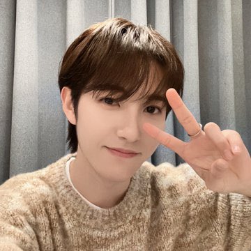 nct_bbl_update's tweet photo. Renjun 💭 |230223|
#renjun_bubble https://t.co/IEOmsjUw4a