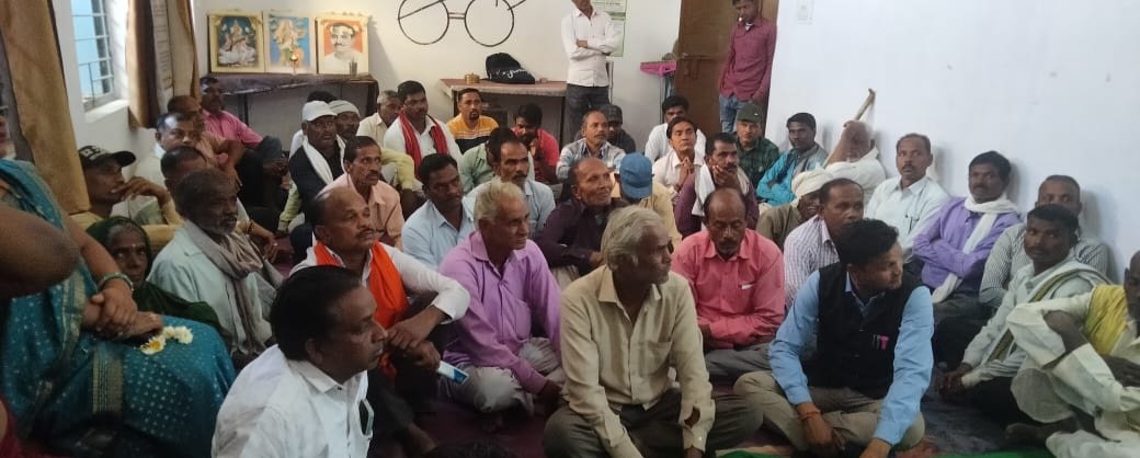 BJP4Mandla's tweet photo. बूथ सशक्तिकरण अभियान के निमित्त व बकौरी मंडल कार्यसमिति बैठक जिला अध्यक्ष श्री @DwivediBhishm  के नेतृत्व में संपन्न हुई। इस अवसर पर जिला मंत्री द्वय श्री @Krishna35139201, श्री शिव पूसाम एवं मंडल अध्यक्ष श्री धर्मेंद्र मिश्रा सहित मंडल पदाधिकारी एवं कार्यकर्ताओं की उपस्थिति रही। https://t.co/GxYTrSZ4u0