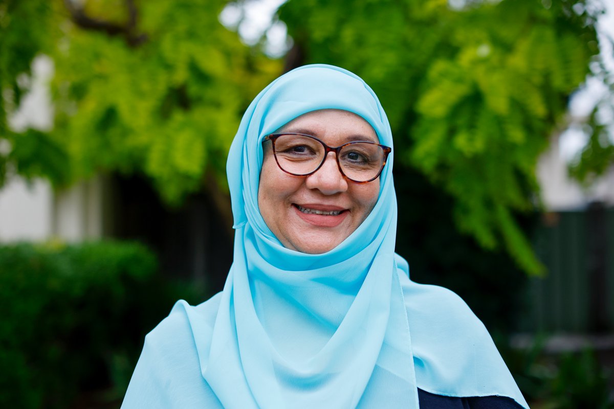 Congratulations to Mahboba Rawi who has won the <a href="/SSI_tweets/">SSI</a> NSW Human Rights Medal in recognition of her incredible contributions to advancing human rights in NSW! #PHD23