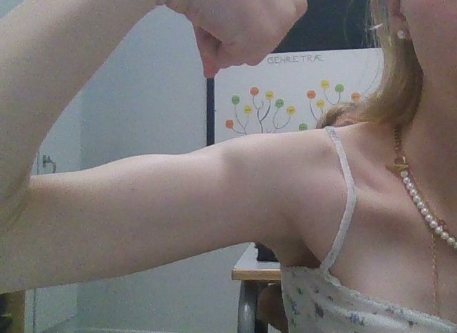 bellaespa's tweet photo. tw bc 🫢
look at them muscles https://t.co/wXd0BaBgl2