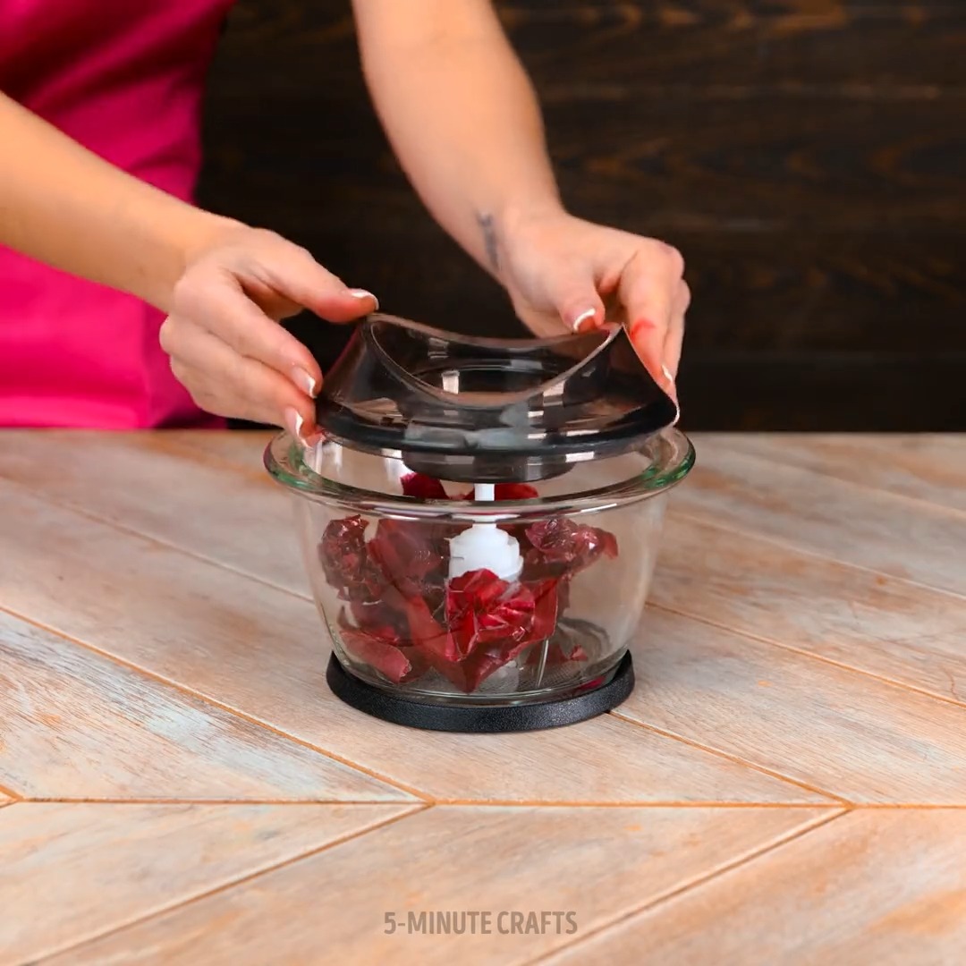 5Minute Crafts on Twitter "No crying, no tears! These onion hacks