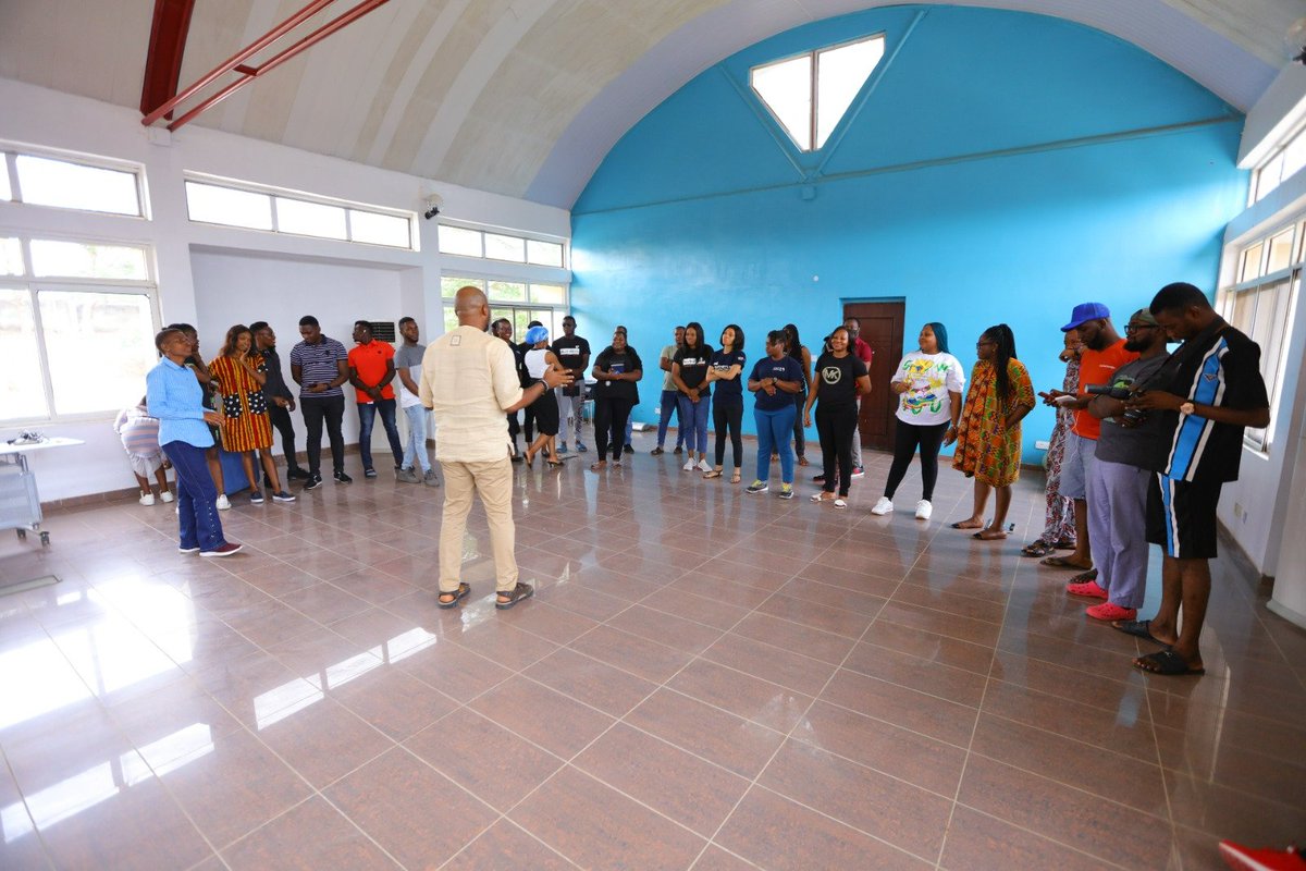 FATEFoundation's tweet photo. As we gear up for a new financial year, we reflect on the memories and lessons learned at the retreat. We took time to explore and appreciate the cityโs rich cultural heritage and values. It was an awesome time out indeed.
#TEAMAMAZING
#FATEFoundation
#FATETeam https://t.co/ZbVNHI4DRs