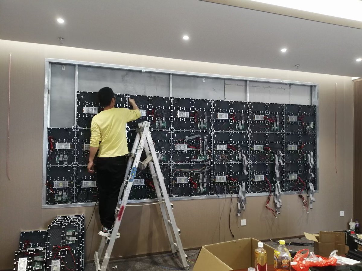 Weiye_Roger's tweet image. Indoor P2.5 screen size: 4160x1760mm
Die-cast aluminum full maintenance installation
#ledwalldisplay #leddisplayscreen #ledposter #ledindoor
-----------------------------------
Email: roger@weiyeled.com 
Phone: +86 181 2370 2270 
WeChat/WhatsApp: +86 18123702270