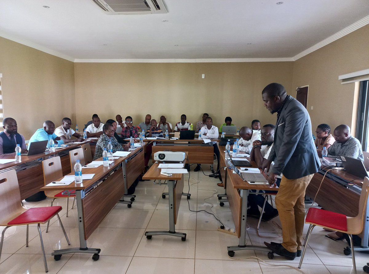 CSONAMalawi's tweet photo. #CSONA is conducting a data synthesis workshop at Chikho Hotel in Mponela. The main objective of this workshop is to strengthen approaches of generating local data on nutrition to provide evidence for the need to include nutrition as a development issue in district level policies https://t.co/7E9WGQ1uk8