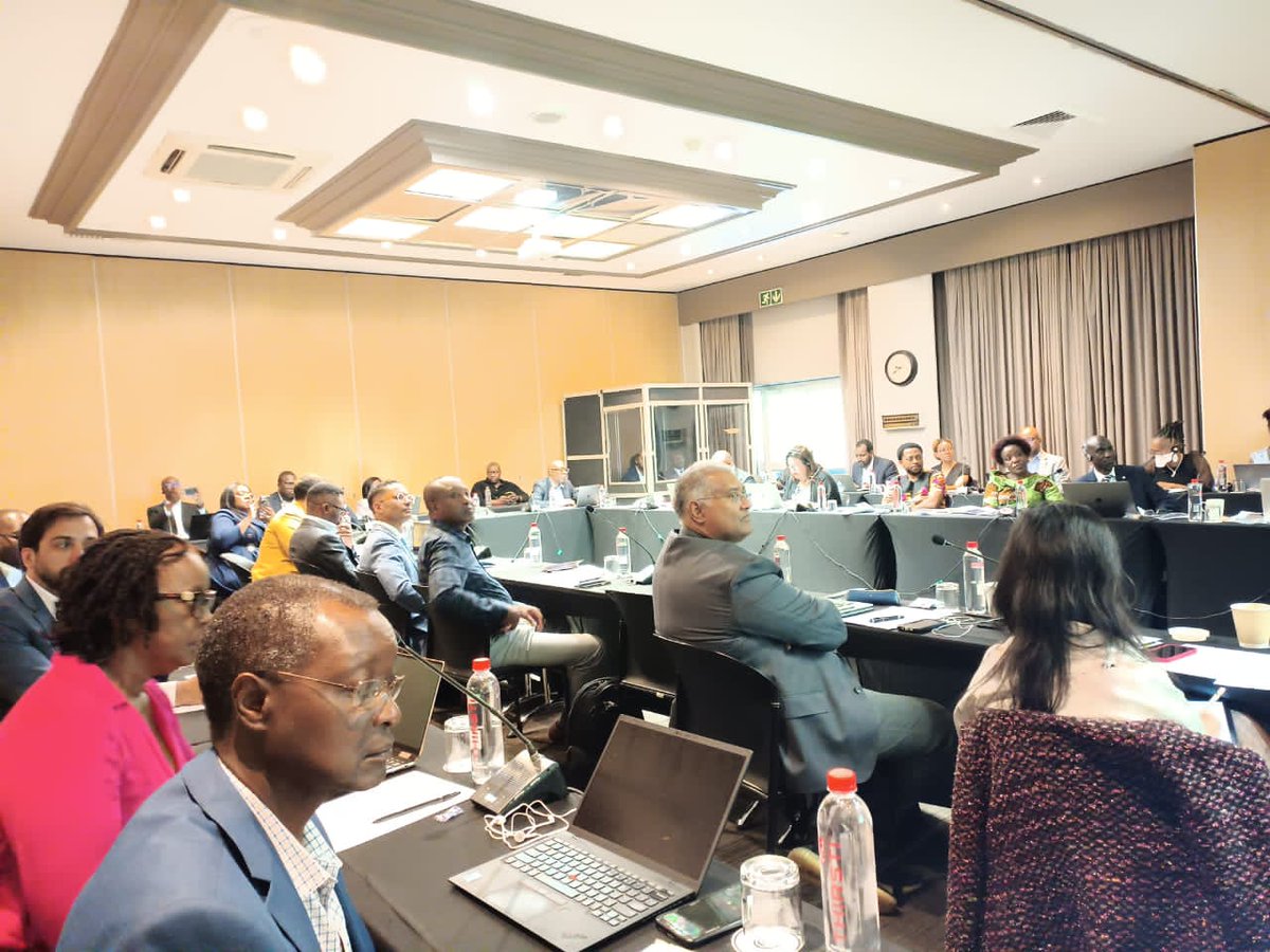 acb4gf's tweet photo. #HappeningNow in Johannesburg experts workshop convened by ACB in collaboration with @NEPAD_Agency , @UNAIDS_AU_ECA and other partners about @GlobalFund next generation #marketshaping strategy. #localmanufacturing in #africa,opportunities and challenges was the topic of the panel https://t.co/oTag5mcdhl