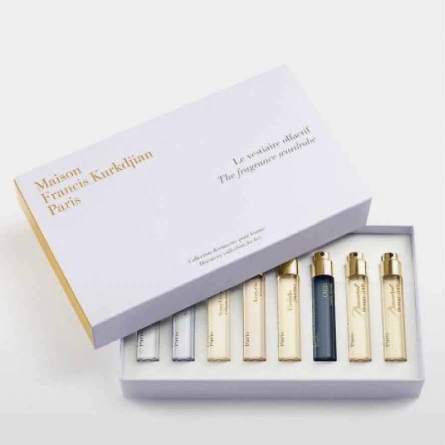 존경하는 케떱선생님들께

못죽 향수 디커셋 만들어주십쇼(짤 참조)
바틀이 작아도 좋습니다
예쁜 패키징(홀로그램박 절제하기💕)과 싸인박힌 바틀이면 충분함니다...
50미리면 2년 뿌립니다... 
어떤 오타쿠의 울부짖음을 들어주세요
봄이 온다더니 날이 아직 춥네요. 강녕하십쇼.

팡인 올림