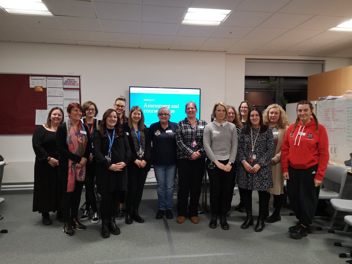LevenmouthAc's tweet photo. #LevAcWellbeing #Methilhillps #BalwearieHS #Kennowayps #Denbeathps #Buckhavenps Congratulations to the latest 32 participants to complete MHFA Training at LA. These included staff from our cluster primaries, local partners and staff & pupils from Balwearie HS. Well Done All. https://t.co/JcHT5UPiu5