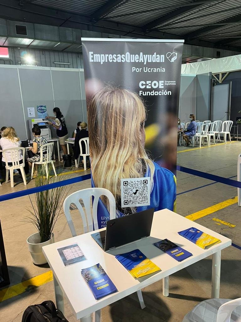 Fundacion_Ceoe's tweet photo. Con motivo del 1⃣año de la invasión de Ucrania🇺🇦

Agradecemos a las 2.000 #empresas que, a través de https://t.co/2ehJRX8Ifc, han presentado 7000 ofertas de #empleo para las personas ucranianas que han llegado a España💙💛

Trabajando por la inclusión social🔛#EmpresasXUcrania https://t.co/P8S0J5AD9A