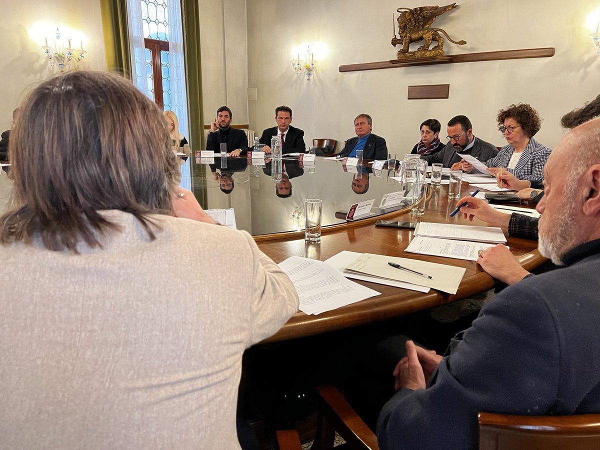 Luigi Brugnaro tweet media