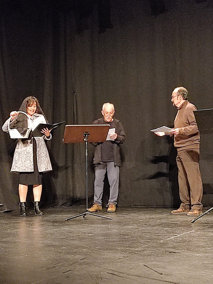 Institució Alfons el Magnànim (@inst_magnanim) on Twitter photo 🎭 Algunes imatges de la presentació d'ahir de 'El teatre valencià (1845-1945). La revelància de les actrius', organitzat amb <a href="/alfonselvell/">CEIC Alfons el Vell</a> a Gandia. 🎭 Algunes imatges de la presentació d'ahir de 'El teatre valencià (1845-1945). La revelància de les actrius', organitzat amb <a href="/alfonselvell/">CEIC Alfons el Vell</a> a Gandia.