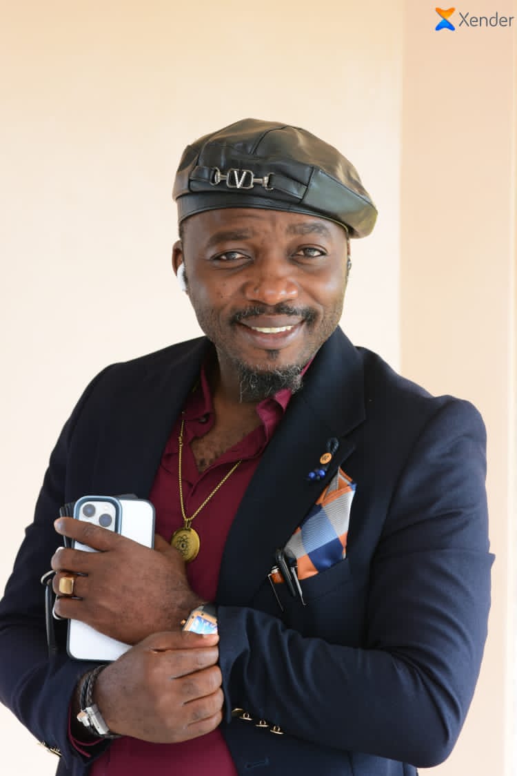 HuskywanaA (@huskywanaa) on Twitter photo PROTEST: ARREST THEOPHILUS EBONYI NOW FOR EXTORTING OVER N40BILLION FROM NIGERIANS TO DISBURSE THEOBART GRANT TO THEM WITHOUT DOING SO 3YRS GOING ATTN: <a href="/CIA/">CIA</a> <a href="/ICC/">ICC</a> <a href="/FBI/">FBI</a> <a href="/DirectorWray/">Christopher A. Wray</a> <a href="/UN/">United Nations</a> <a href="/MBuhari/">Muhammadu Buhari</a> <a href="/CNN/">CNN</a> <a href="/INTERPOL_HQ/">INTERPOL</a> <a href="/ICCMediaComms/">ICC Media</a> <a href="/INTERPOL_EC/">ENVIRONMENTAL CRIME</a> <a href="/Interpo/">Vitus Anthony A</a> <a href="/BBCWorld/">BBC News (World)</a> #ArrestTheophilusNow PROTEST: ARREST THEOPHILUS EBONYI NOW FOR EXTORTING OVER N40BILLION FROM NIGERIANS TO DISBURSE THEOBART GRANT TO THEM WITHOUT DOING SO 3YRS GOING ATTN: <a href="/CIA/">CIA</a> <a href="/ICC/">ICC</a> <a href="/FBI/">FBI</a> <a href="/DirectorWray/">Christopher A. Wray</a> <a href="/UN/">United Nations</a> <a href="/MBuhari/">Muhammadu Buhari</a> <a href="/CNN/">CNN</a> <a href="/INTERPOL_HQ/">INTERPOL</a> <a href="/ICCMediaComms/">ICC Media</a> <a href="/INTERPOL_EC/">ENVIRONMENTAL CRIME</a> <a href="/Interpo/">Vitus Anthony A</a> <a href="/BBCWorld/">BBC News (World)</a> #ArrestTheophilusNow