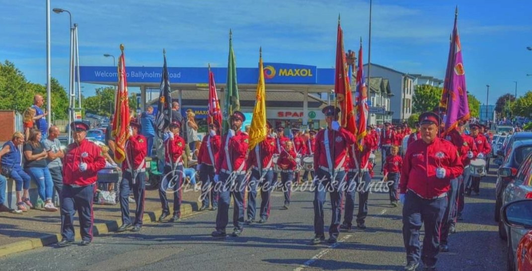 BangorPBFB's tweet photo. Thursday Throwback 📸 

Some difference in the last few years, after starting out with only a few flutes and drums either donated or borrowed.

Onwards and upwards 

BPBFB 🇬🇧 https://t.co/cnMnFI8O68