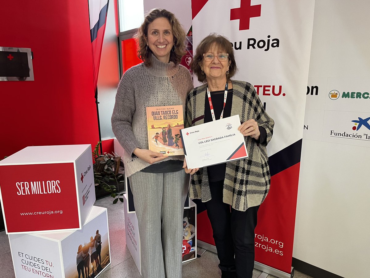 🤝 Aquest matí, la directora del <a href="/Safa_Sabadell/">SafaSabadell</a>, Esther Castro, ens ha visitat per fer-nos entrega de la recaptació aportada per part de les famílies del centre en favor dels damnificats pel terratrèmol de Turquia i Síria. 

❤️ Moltes gràcies, alumnat i famílies!

#CreuRojaSBD