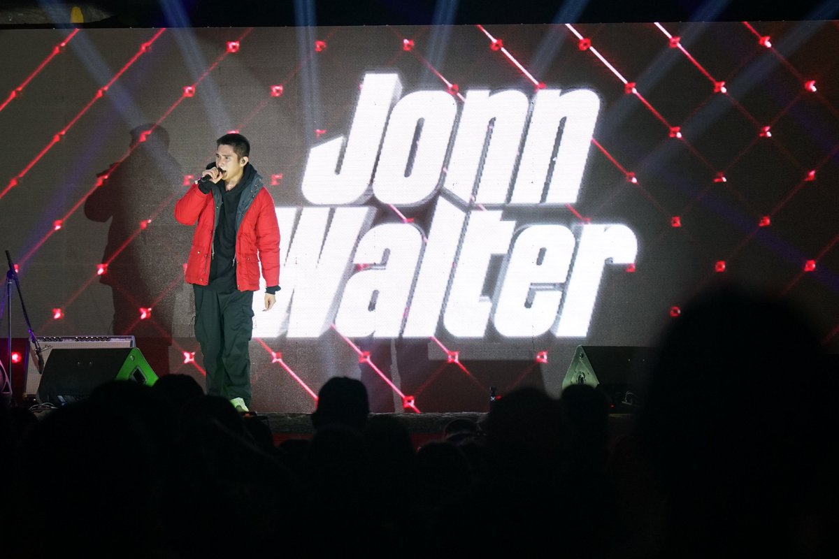 tugatogph's tweet photo. Isa na namang tuktok ang ating naabot kasama ang ALAMAT at Jonn Walter! 🌄🌺

Salamat sa pagsama sa mabulaklak na celebration ng musikang Pinoy nitong Coke Studio x Tugatog: Panagbenga Festival 2023! 👋

#CokeStudioPH
#CokeStudioxPanagbenga
#CokeStudiowithALAMAT
#tugatogPH https://t.co/x163ZvnSQU