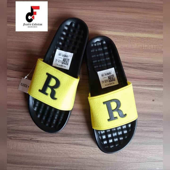 collectionfuard's tweet photo. Let your style speak for itself
Get your comfy slides from Fuard collection 
#trends
#classy
#stylish
#popular
Barcelona Dame suits alonso tsatsii https://t.co/reiSRrTWCO