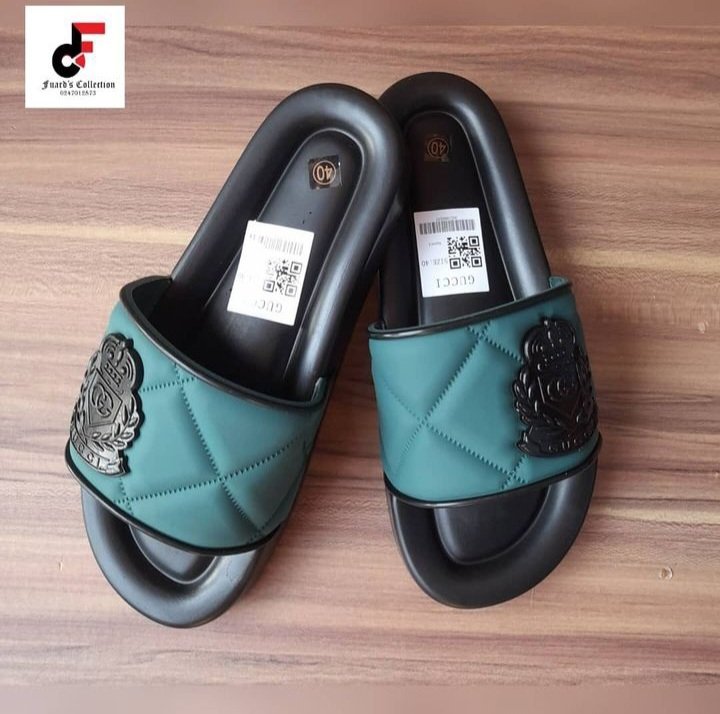 collectionfuard's tweet photo. Let your style speak for itself
Get your comfy slides from Fuard collection 
#trends
#classy
#stylish
#popular
Barcelona Dame suits alonso tsatsii https://t.co/reiSRrTWCO