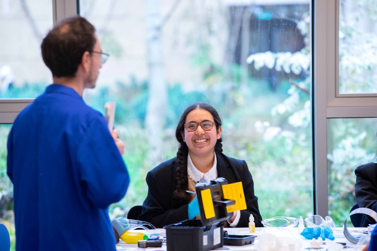 wadhamoxford's tweet photo. Today, we are looking forward to showing our visitors from Year 12 in @ClaptonGA around our College and sharing some insights about living and learning at Wadham and @UniofOxford. Find out more about our Schools and Outreach work: https://t.co/Ss3Jqy0TdX
#AccesstoExcellence https://t.co/WB3iIhJhCC