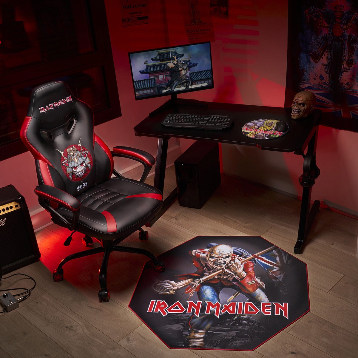 Iron Maiden - Senjutsu Gaming chair/Office seat for gamers. Seriously nice.

#IronMaiden #eddie #uptheirons #HeavyMetal