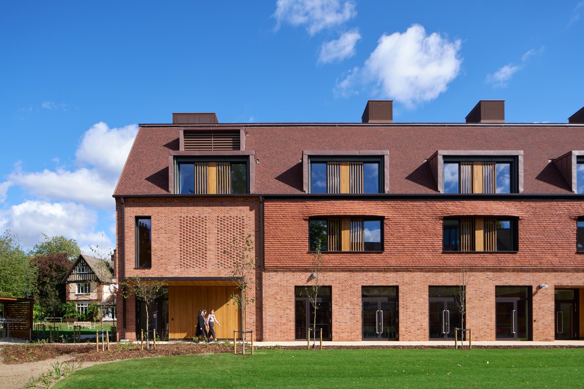 RIBAJ's tweet photo. A complete guide to the Passivhaus Overlay to the RIBA Plan of Work, launched today #ribajintelligence https://t.co/EJBrV5B9If https://t.co/RyOy6vdRP1