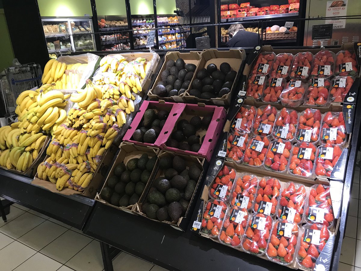 Banx on Twitter "Terrible shortage of fresh fruit and veg in Paris