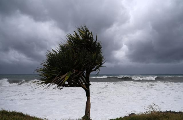 AfricaSecondes's tweet photo. #Madagascar : Le cyclone Freddy a touché le pays, Au moins quatre personne ont été tuées, selon le dernier bilan du Bureau national de gestion des risques et des catastrophes (BNGRC).
#Afrique #Actualités #45second #mada #Madagasikara #infrastructures #cyclone #victime #BNGRC https://t.co/xJFMUmy4tZ